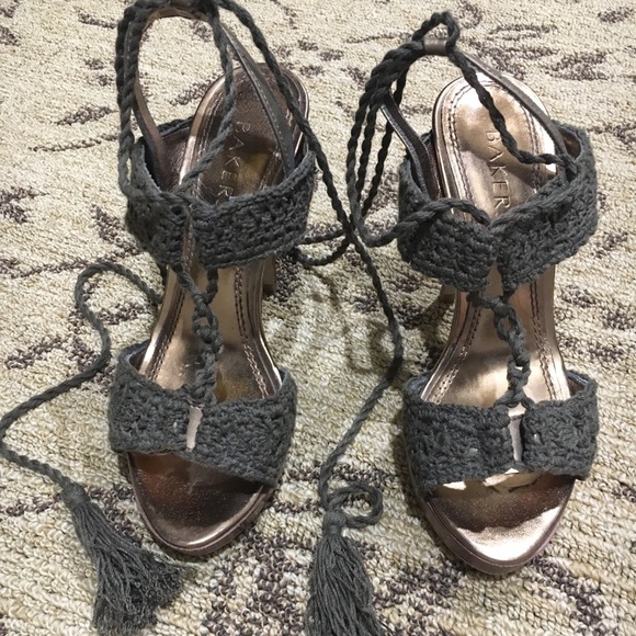 Macrame lace up heels - Picture 2 of 3